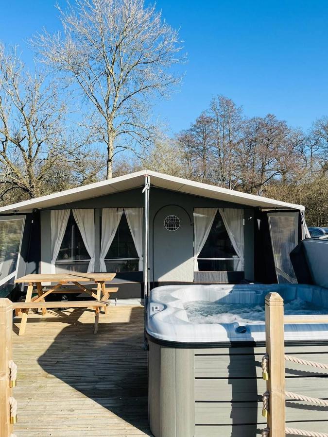 Salmon Villa Nantmel Eksteriør billede
